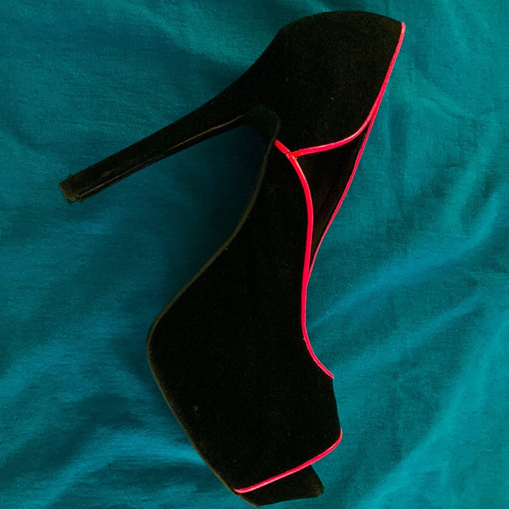 Black and hot pink heels